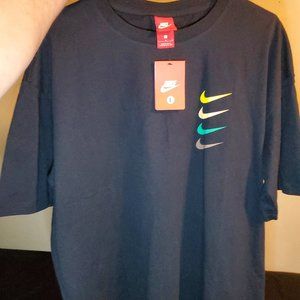 Nike Double Swoosh T-Shirt **NEW WITH TAGS** Size Large